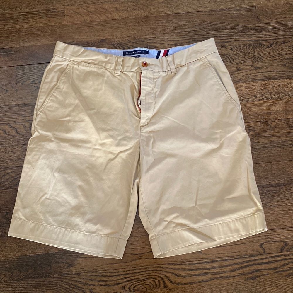Tommy Hilfiger shorts size 36